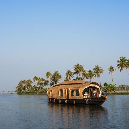 Xandari Riverscapes Alappuzha Экстерьер фото