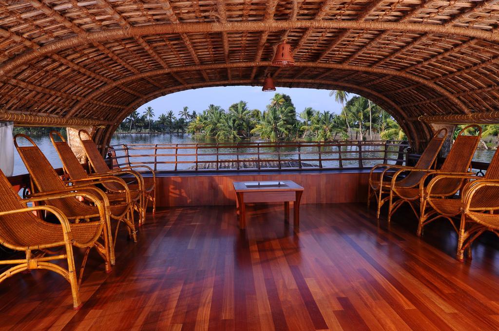 Xandari Riverscapes Alappuzha Экстерьер фото
