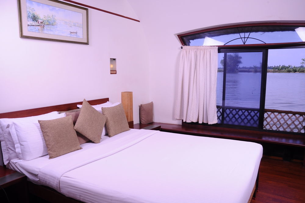 Xandari Riverscapes Alappuzha Экстерьер фото