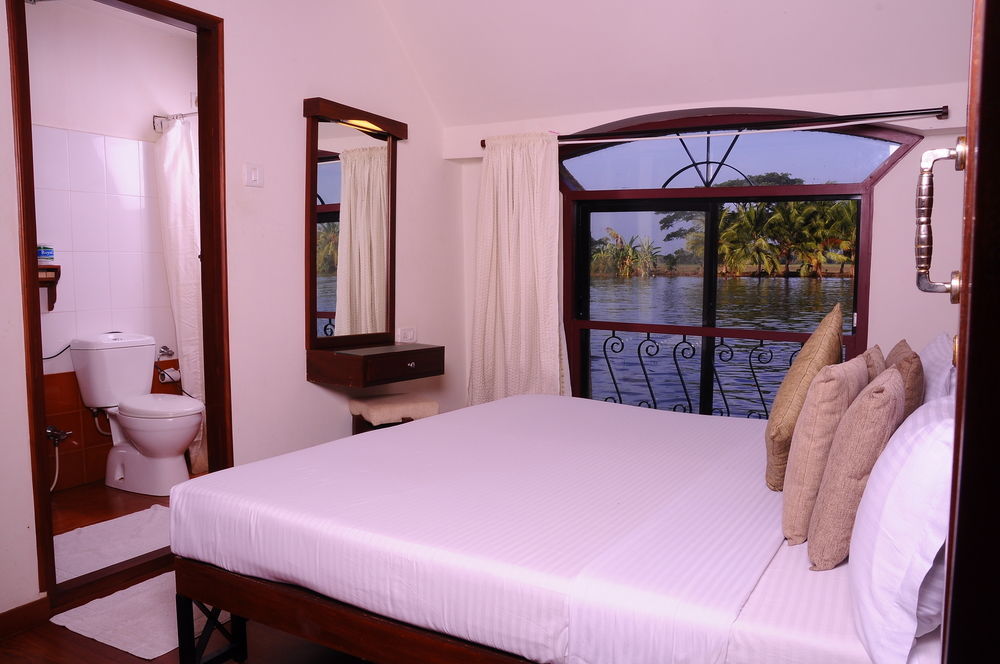 Xandari Riverscapes Alappuzha Экстерьер фото