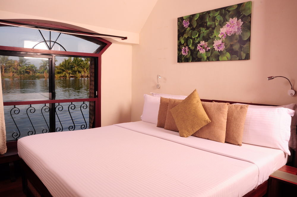 Xandari Riverscapes Alappuzha Экстерьер фото